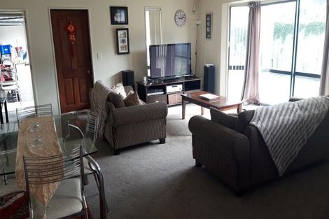 Photo of property in 154a Wainoni Road, Avondale, Christchurch, 8061