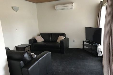 Photo of property in 1/136 Holly Road, St Albans, Christchurch, 8014