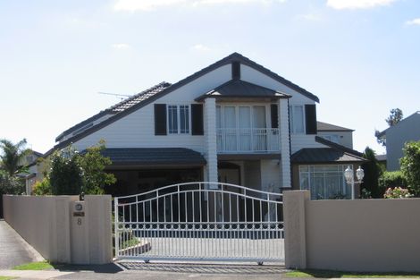 Photo of property in 8 Castor Bay Road, Castor Bay, Auckland, 0620