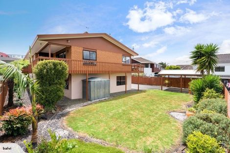 Photo of property in 52 Calluna Crescent, Totara Heights, Auckland, 2105