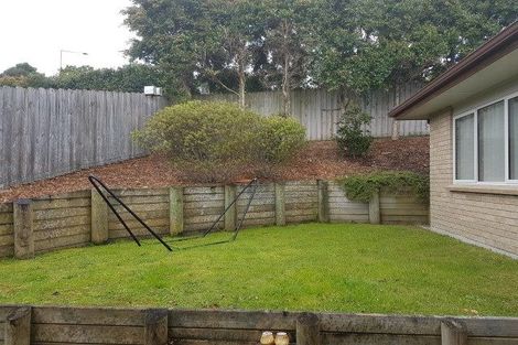 Photo of property in 20 Northbrook Close, Greenhithe, Auckland, 0632