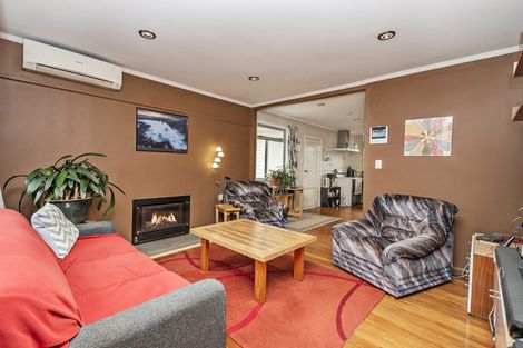Photo of property in 35 Garvins Road, Hornby, Christchurch, 8042