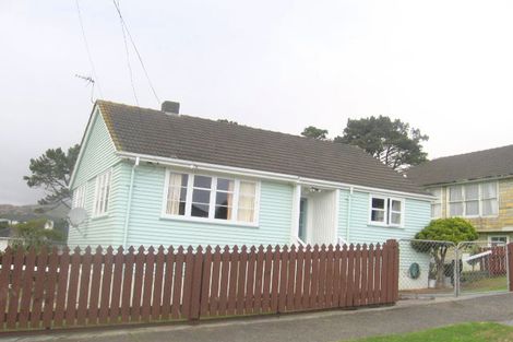 Photo of property in 12 Chew Place, Ranui, Porirua, 5024