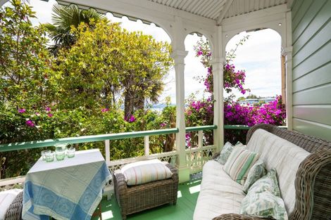 Photo of property in 7 Lincoln Road, Bluff Hill, Napier, 4110