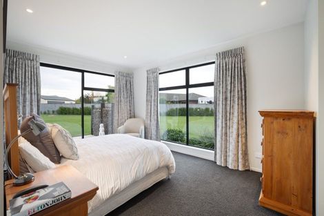 Photo of property in 3 Willowside Place, Amberley, 7410