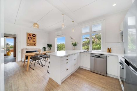 Photo of property in 8a Clyde Street, Oamaru North, Oamaru, 9400