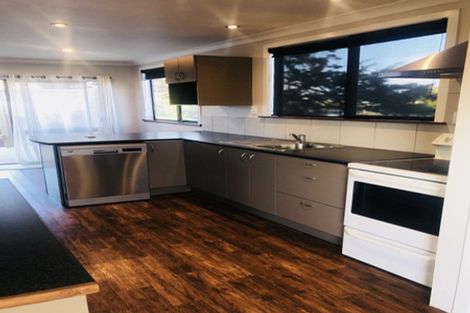 Photo of property in 20 Karen Crescent, Dinsdale, Hamilton, 3204