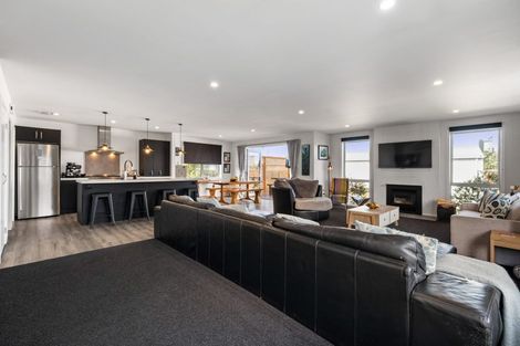 Photo of property in 10 Aintree Street, Bishopdale, Christchurch, 8051