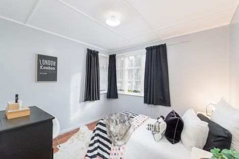 Photo of property in 17 Ngata Grove, Trentham, Upper Hutt, 5018