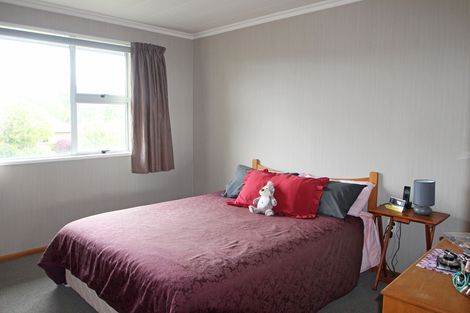 Photo of property in 17 Whitestone Crescent, Weston, Oamaru, 9401