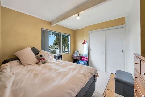 Photo of property in 4 Vimy Place, Mangere, Auckland, 2022