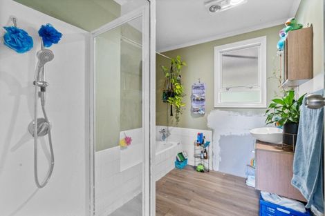 Photo of property in 37 Queen Street, Otautau, 9610