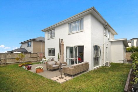 Photo of property in 24 Arthur Rolfe Lane, Swanson, Auckland, 0614