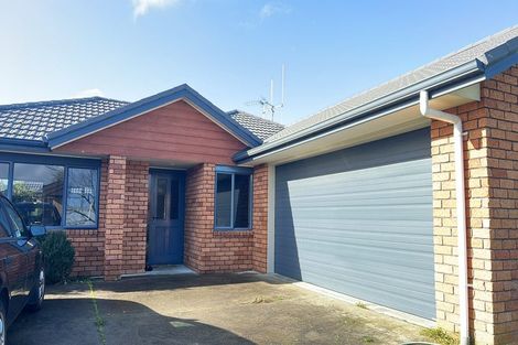 Photo of property in 16 Finchley Place, Hamilton East, Hamilton, 3216