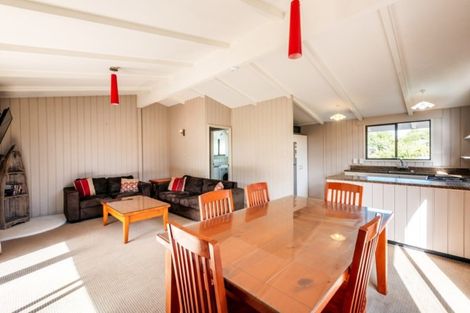 Photo of property in 13 Puriri Road, Oneroa, Waiheke Island, 1081