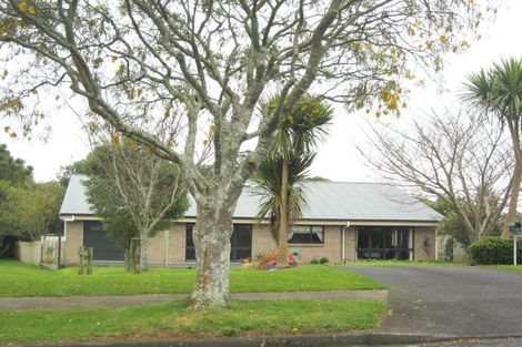 Photo of property in 12 Hickford Place, Okato, 4335