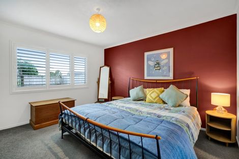 Photo of property in 8 Ellesmere Avenue, Bell Block, New Plymouth, 4312