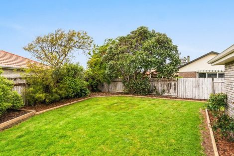 Photo of property in 24 Rangiatea Street, Paraparaumu Beach, Paraparaumu, 5032