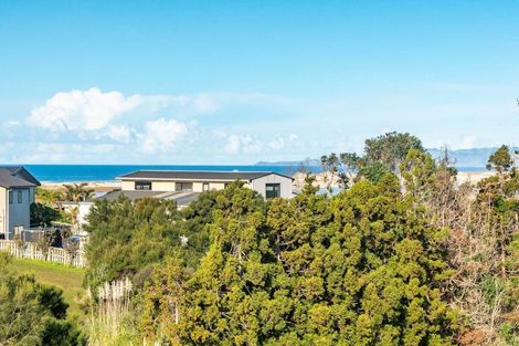 Photo of property in 56 Cullen Street, Mangawhai Heads, Mangawhai, 0505