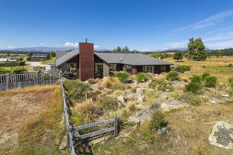 Photo of property in 22 Grayburn Lane, Albert Town, Wanaka, 9382