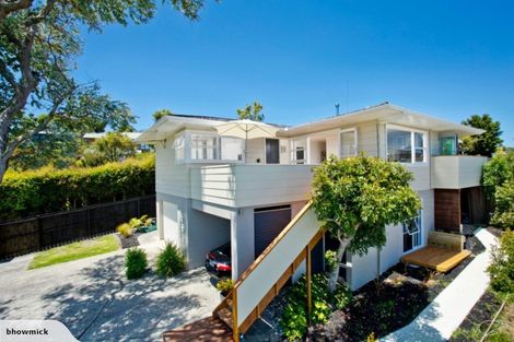 Photo of property in 41 Sea Vista Avenue, Beach Haven, Auckland, 0626