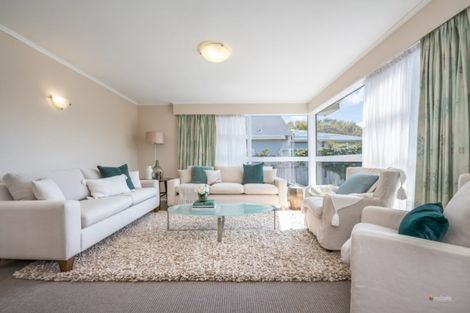 Photo of property in 16 Whites Line West, Woburn, Lower Hutt, 5010