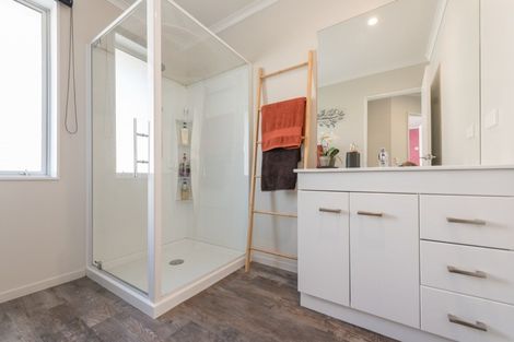 Photo of property in 10 Gossey Drive, Wakefield, 7025