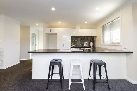 Photo of property in 40a Weston Avenue, Roslyn, Palmerston North, 4414