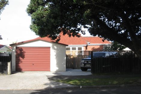 Photo of property in 92 Copeland Street, Epuni, Lower Hutt, 5011