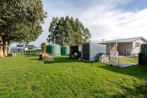 Photo of property in 341 Maharahara Road, Dannevirke, 4972