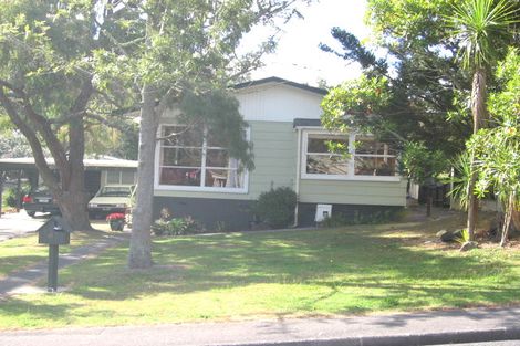 Photo of property in 19 Camrose Place, Glenfield, Auckland, 0629