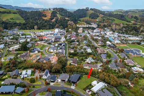 Photo of property in 37 Laly Haddon Place, Matakana, 0985
