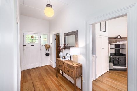 Photo of property in 97 Fox Street, Featherston, 5710