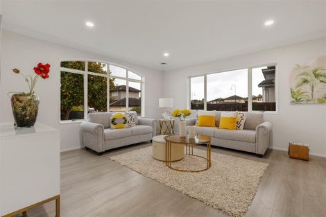 Photo of property in 11 Thyme Court, Flat Bush, Auckland, 2016