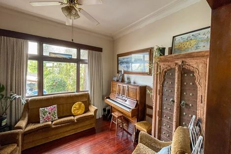 Photo of property in 87d Kaurilands Road, Titirangi, Auckland, 0604