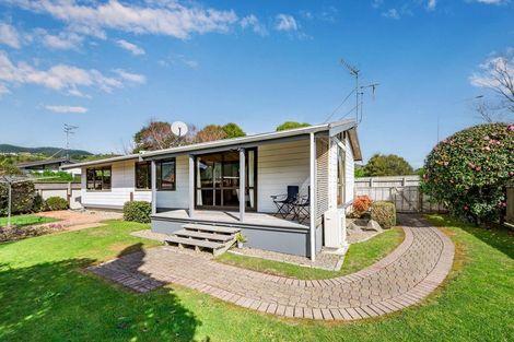 Photo of property in 80 Rimu Road, Raumati Beach, Paraparaumu, 5032
