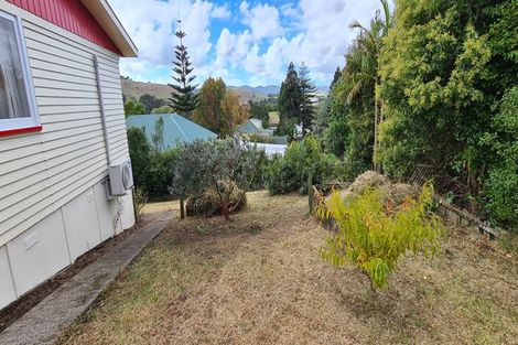 Photo of property in 14 View Street, Maungaturoto, 0520