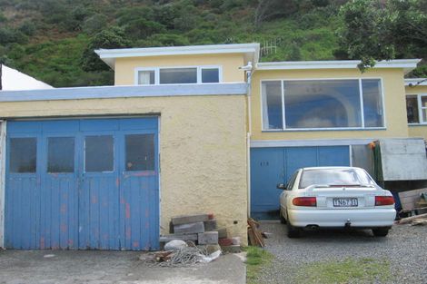 Photo of property in 153 Breaker Bay Road, Breaker Bay, Wellington, 6022