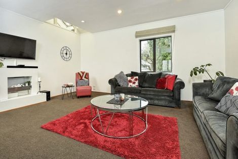 Photo of property in 34 Seacliffe Road, Hillsborough, Auckland, 1042