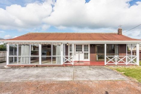 Photo of property in 1/170 Titirangi Road, New Lynn, Auckland, 0600