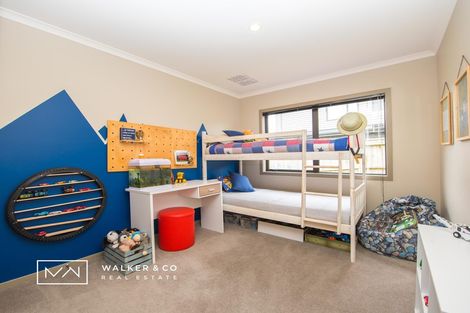 Photo of property in 7 Percy Kinsman Crescent, Riverstone Terraces, Upper Hutt, 5018