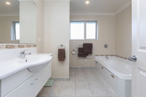 Photo of property in 1468 Tram Road, Swannanoa, Rangiora, 7475