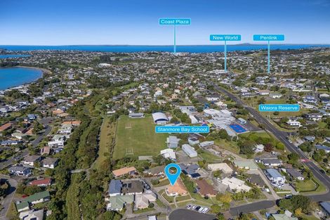 Photo of property in 14 Greta Place, Stanmore Bay, Whangaparaoa, 0932