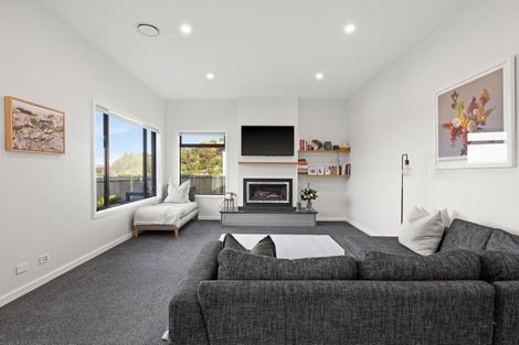 Photo of property in 3 Ridgeway Terrace, Taradale, Napier, 4112