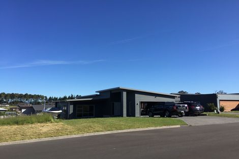 Photo of property in 144 Parekaawa Drive, Motuoapa, 3382