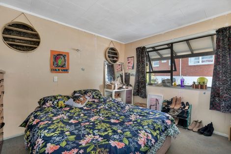 Photo of property in 40 Mcleod Road, Weymouth, Auckland, 2103