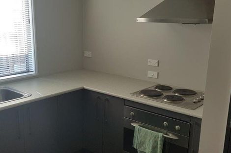 Photo of property in 1/108 Lincoln Road, Henderson, Auckland, 0610