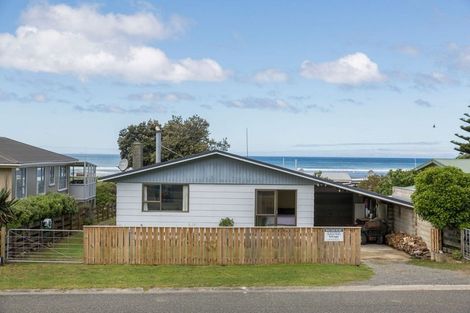 Photo of property in 67 Akitio Esplanade, Akitio, Pongaroa, 4991