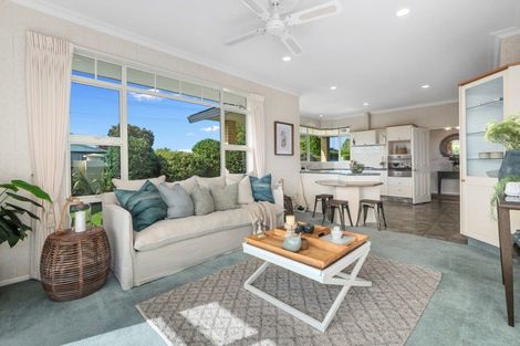 Photo of property in 1 Sterling Gate Drive, Bethlehem, Tauranga, 3110