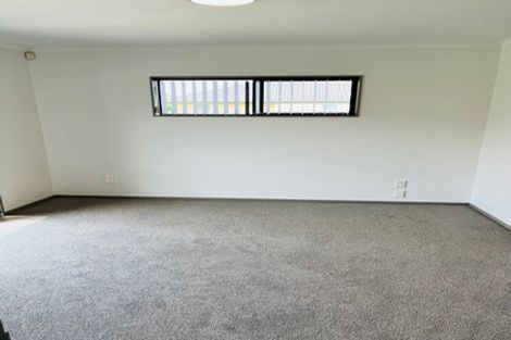 Photo of property in 25 Grabella Place, Papamoa Beach, Papamoa, 3118